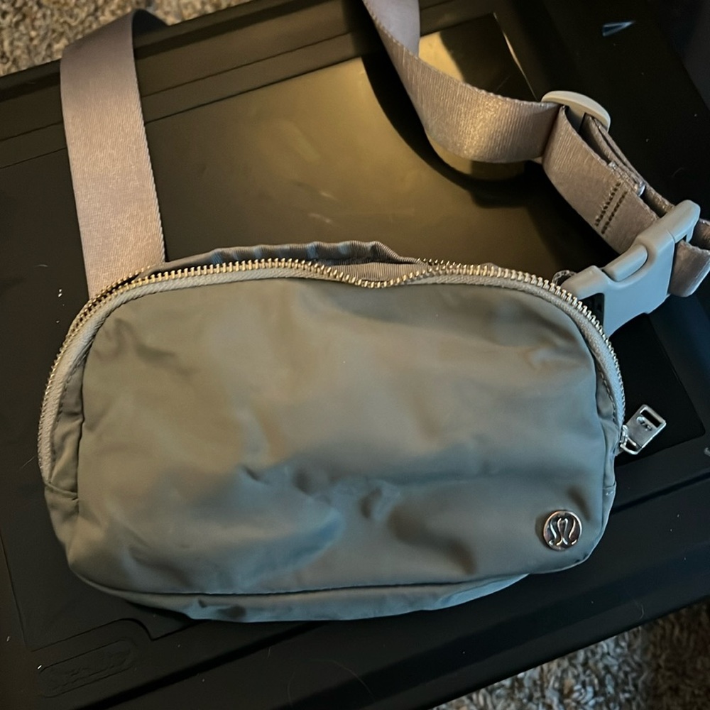Lululemon Gray Fannypack